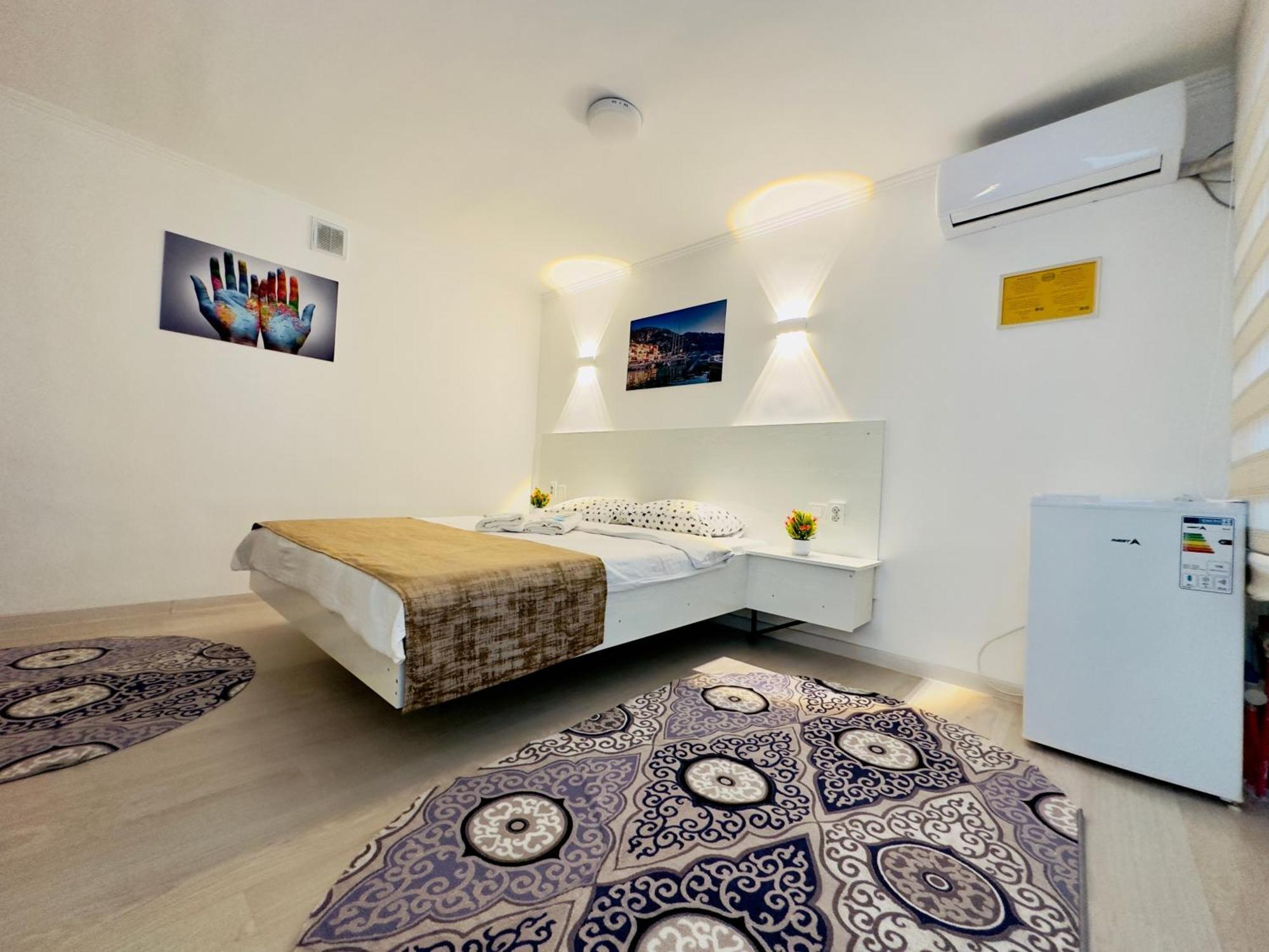 Abs Guest House Osh Ngoại thất bức ảnh